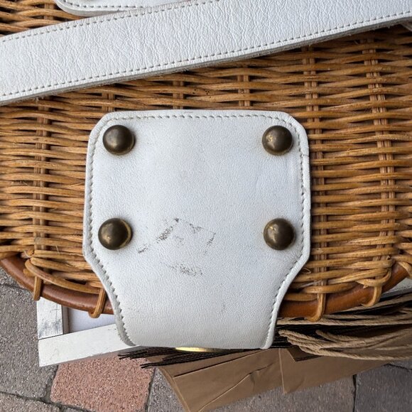 ETIENNE AIGNER VINTAGE WICKER CREEL SHOULDER BAG - Picture 2 of 10